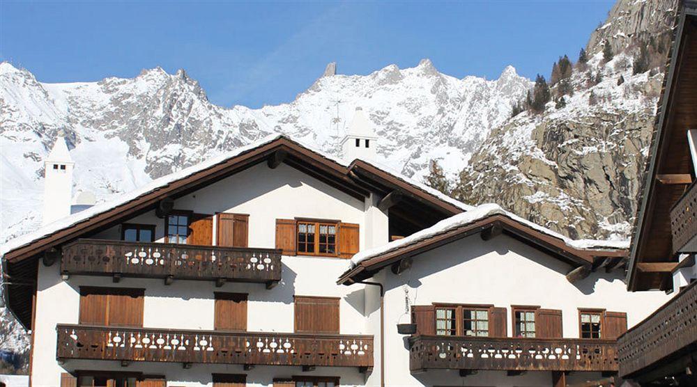 Hotel Del Viale Courmayeur Luaran gambar