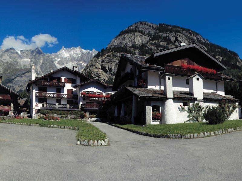 Hotel Del Viale Courmayeur Luaran gambar