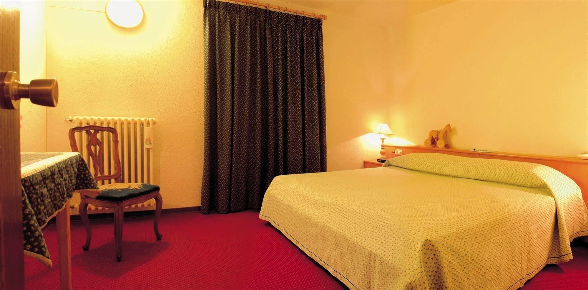 Hotel Del Viale Courmayeur Luaran gambar